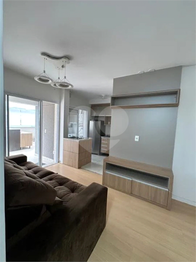 Apartamento à venda com 1 quarto, 60m² - Foto 4