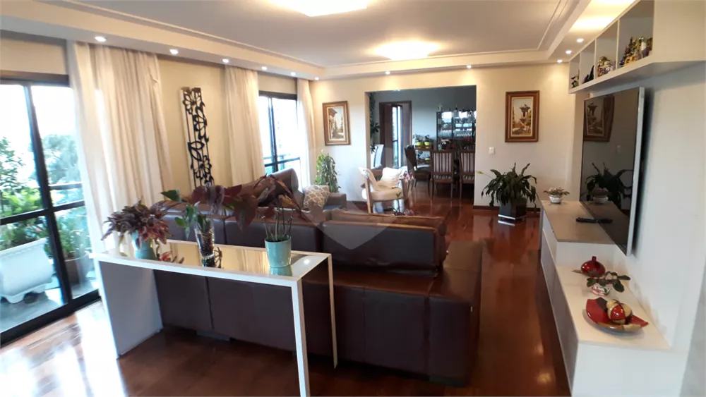 Apartamento à venda com 4 quartos, 320m² - Foto 3