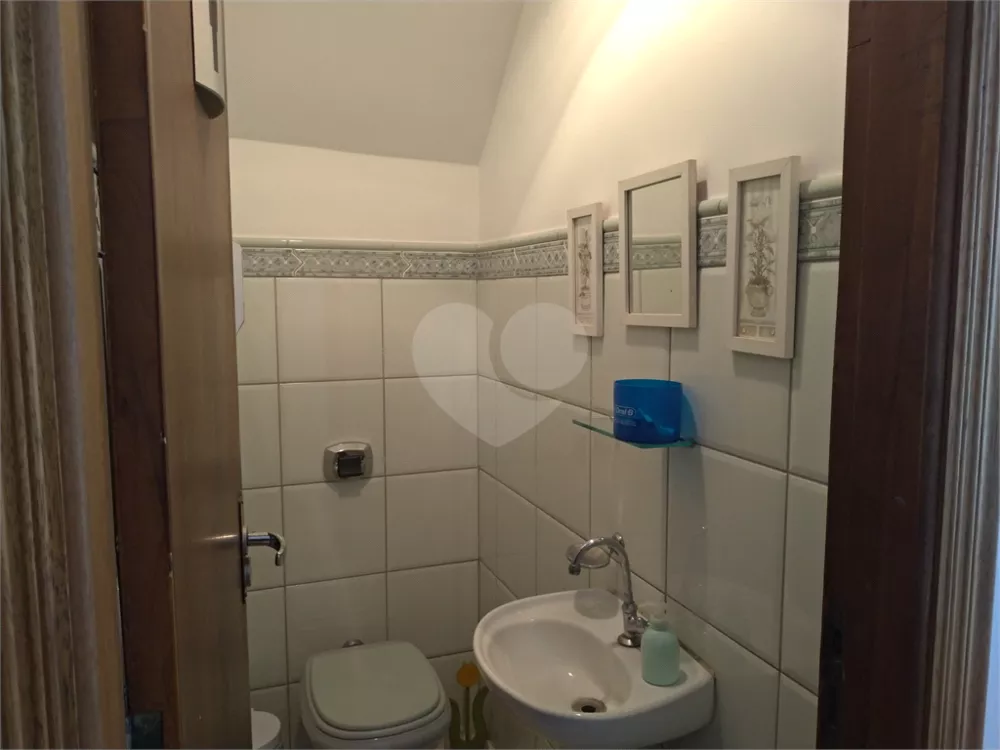 Sobrado à venda com 2 quartos, 143m² - Foto 8