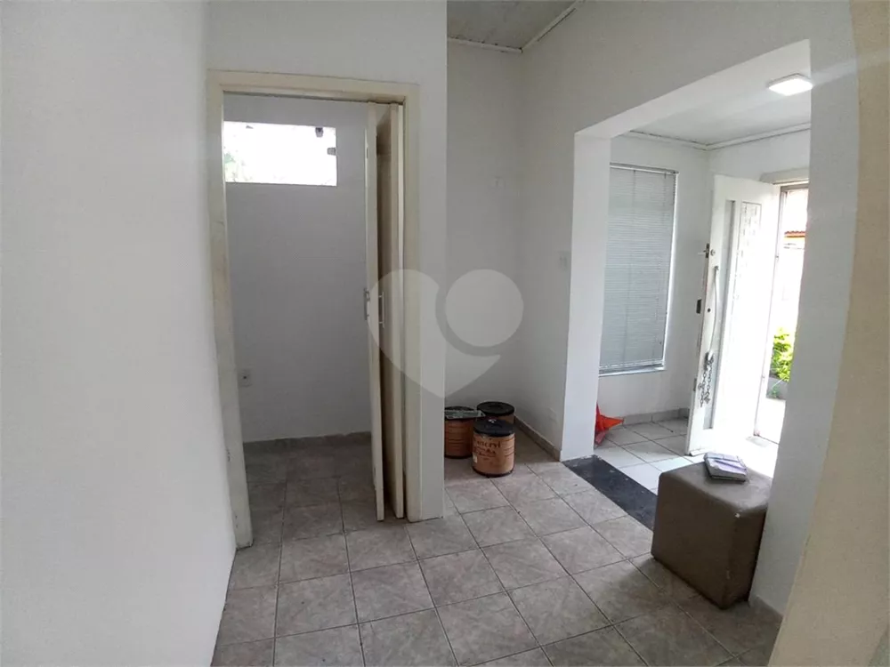 Casa à venda e aluguel com 3 quartos, 81m² - Foto 5