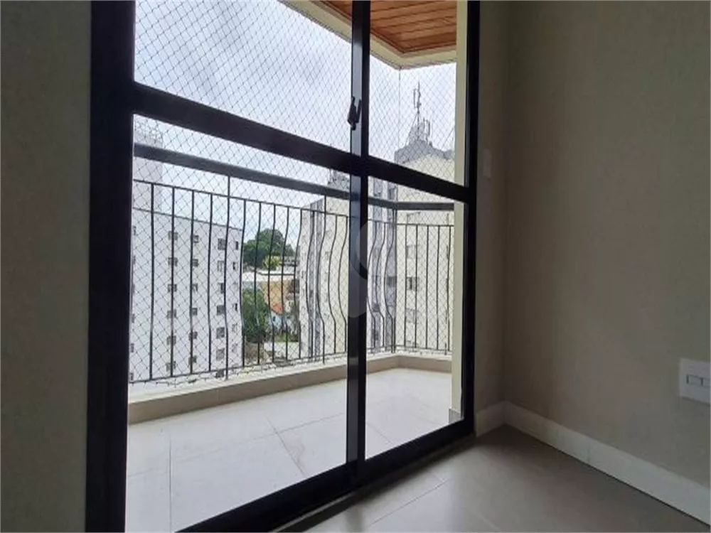 Apartamento à venda com 3 quartos, 85m² - Foto 3