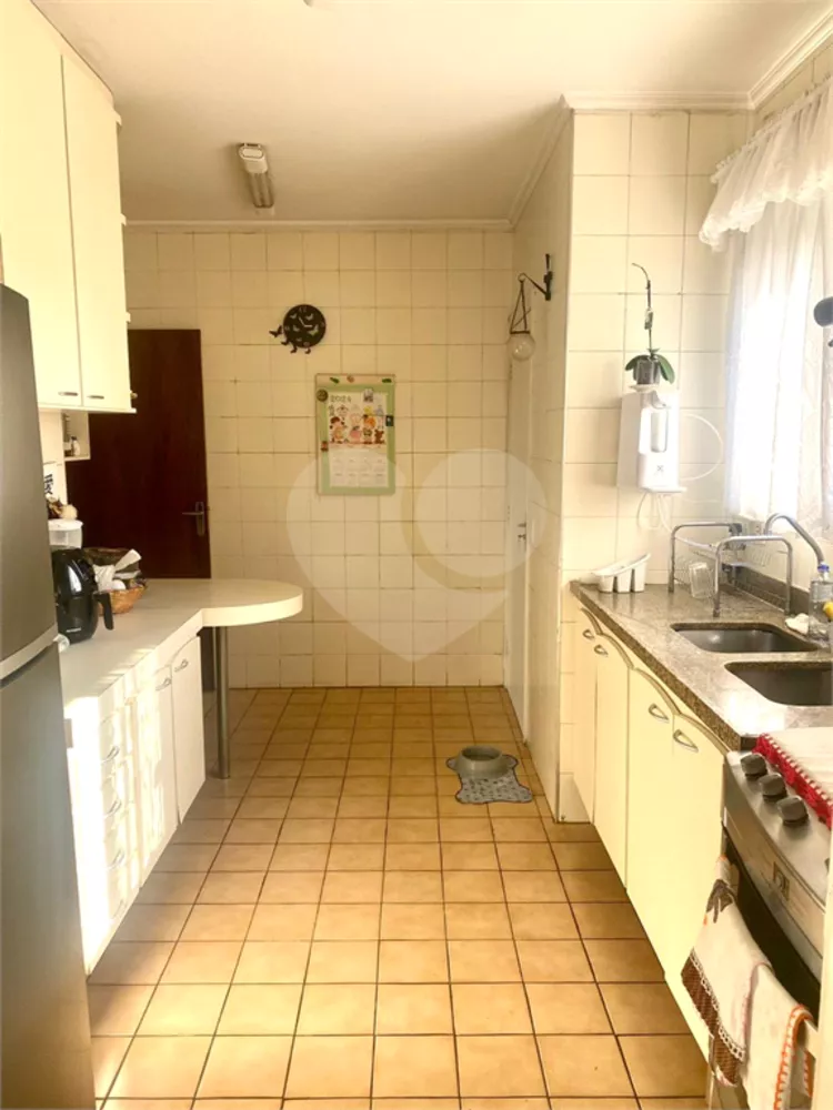 Apartamento à venda com 2 quartos, 100m² - Foto 9