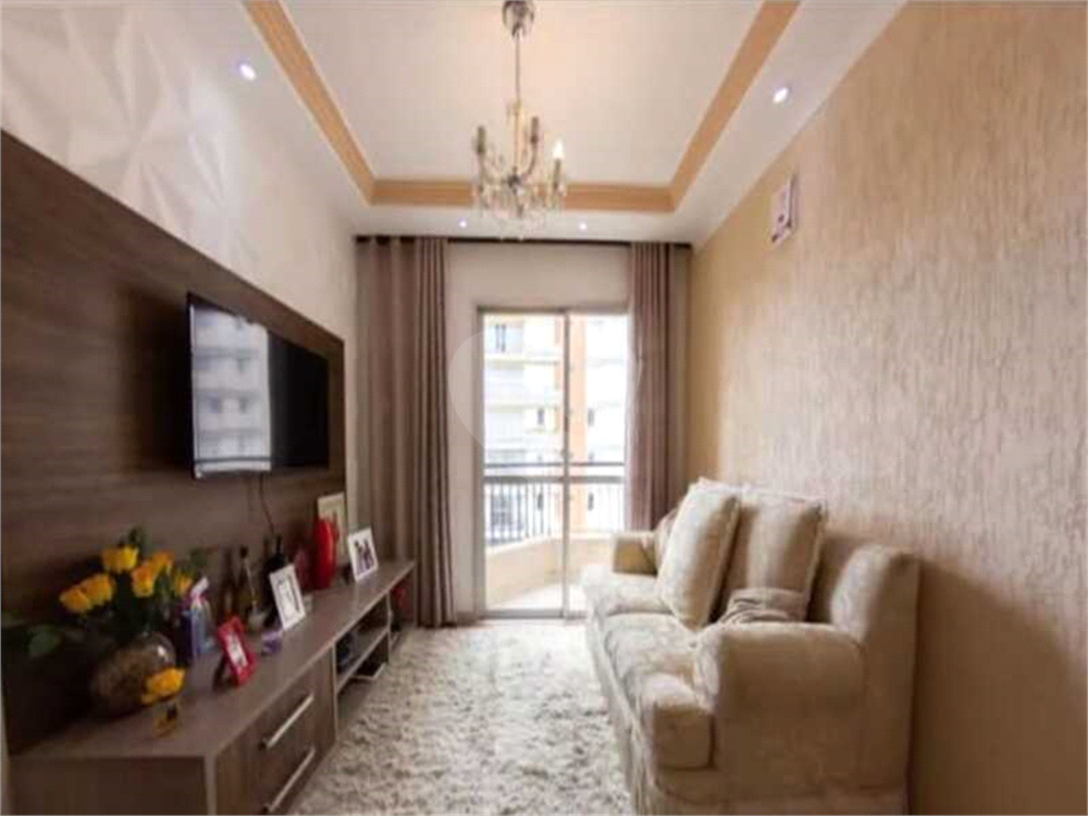 Apartamento à venda com 2 quartos, 56m² - Foto 3