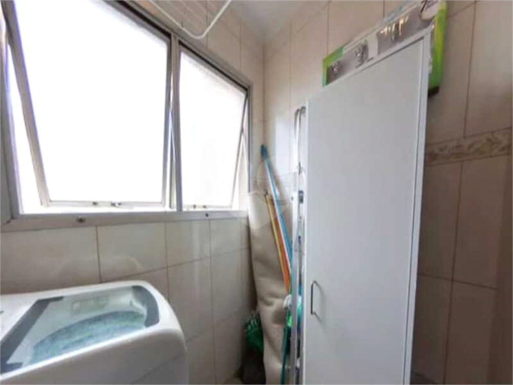 Apartamento à venda com 2 quartos, 56m² - Foto 12