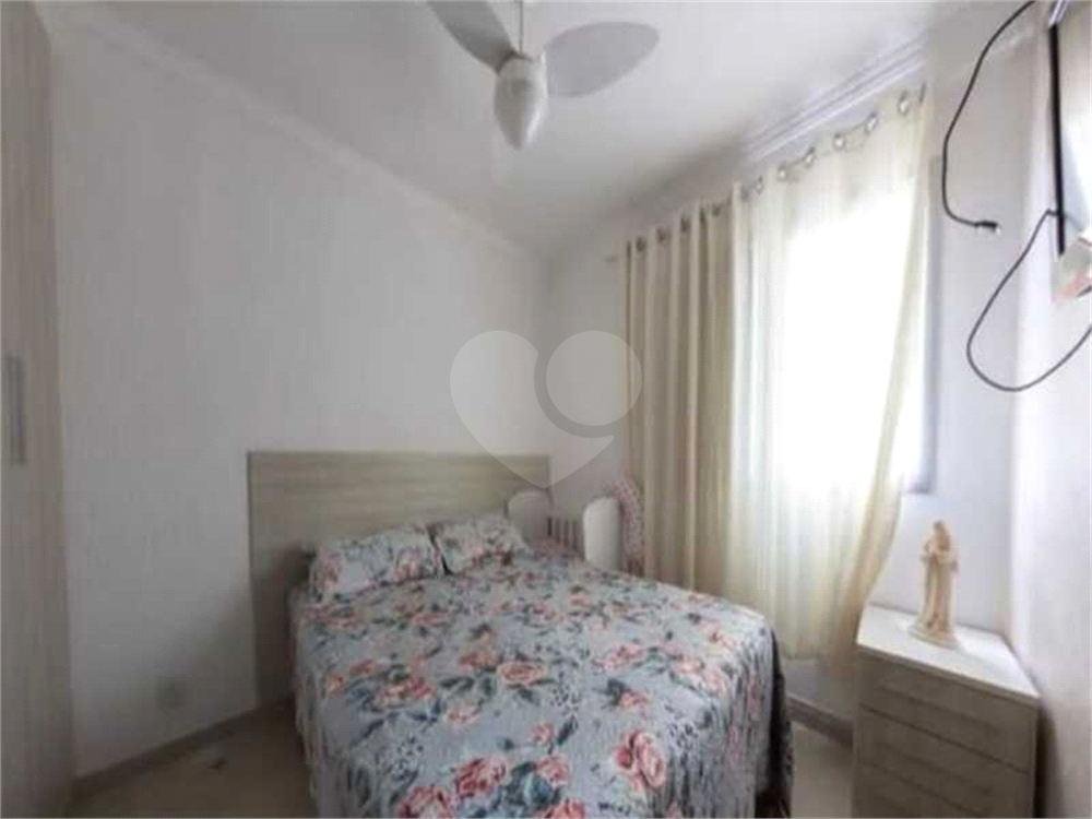Apartamento à venda com 2 quartos, 56m² - Foto 4