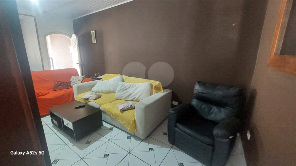 Casa, 3 quartos, 261 m² - Foto 1
