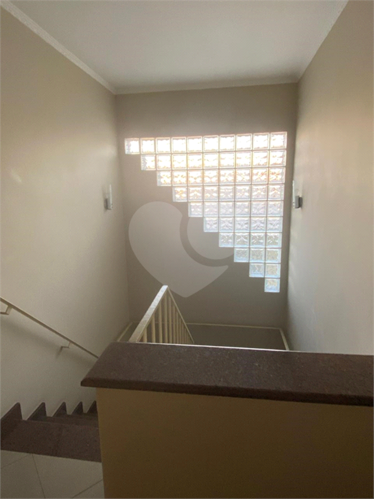 Casa, 4 quartos, 288 m² - Foto 2