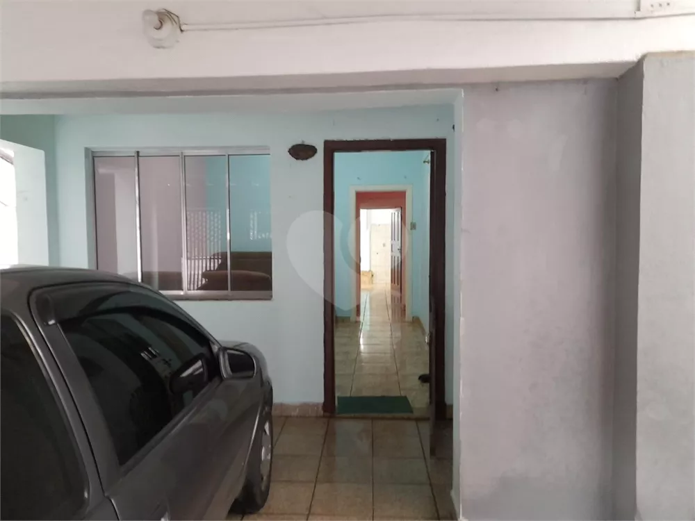 Casa à venda com 4 quartos, 150m² - Foto 2