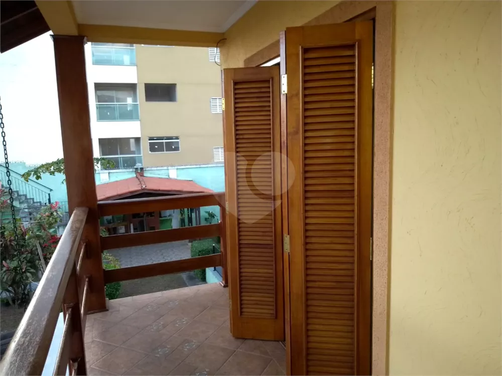 Sobrado à venda com 3 quartos, 223m² - Foto 12