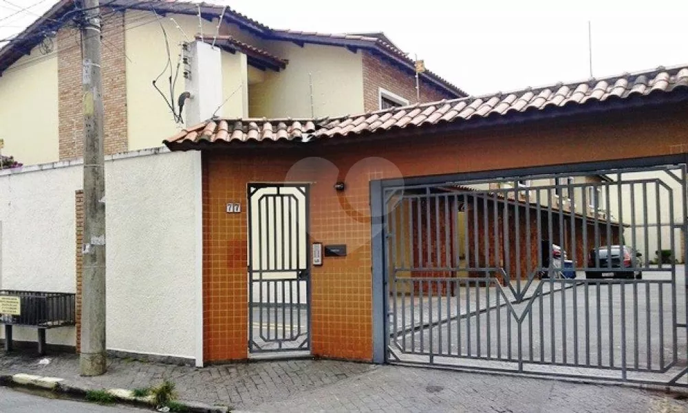 Casa de Condomínio à venda com 3 quartos, 197m² - Foto 3