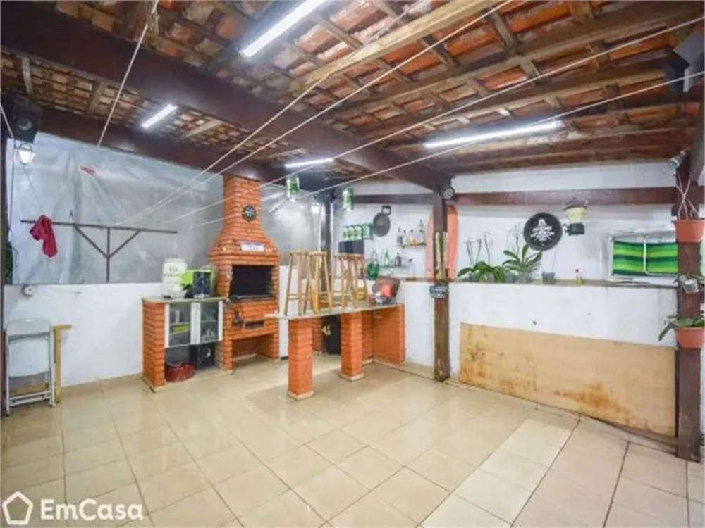 Sobrado à venda com 3 quartos, 270m² - Foto 2