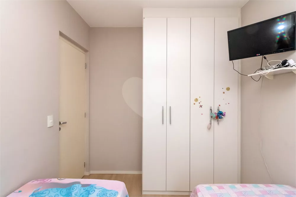 Apartamento à venda com 2 quartos, 63m² - Foto 14