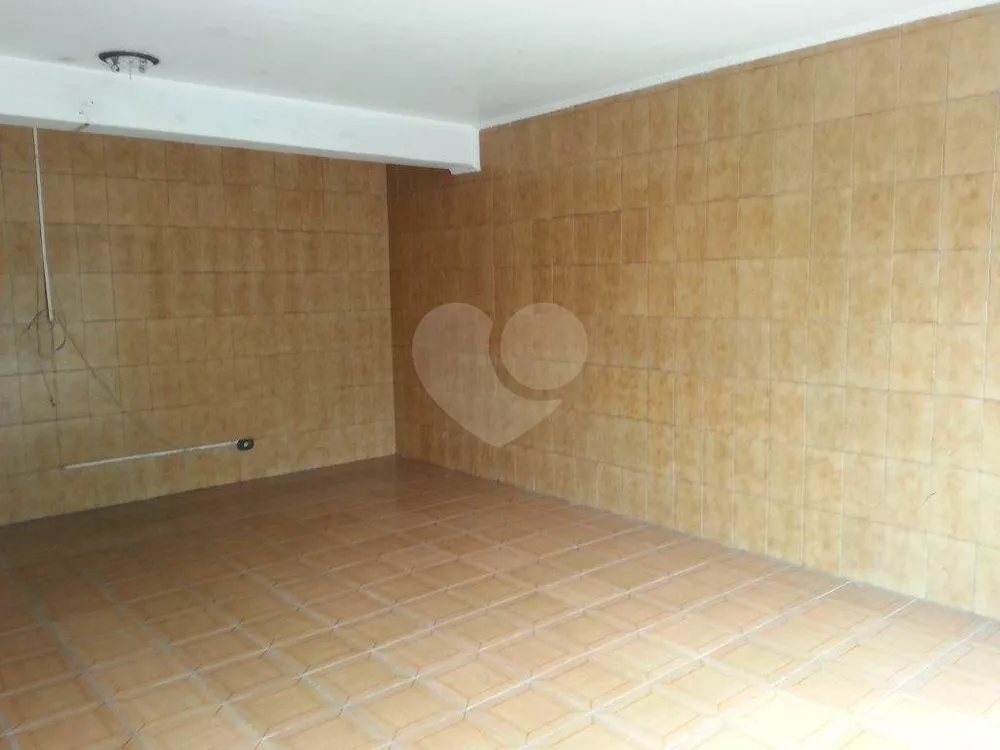 Sobrado à venda com 3 quartos, 210m² - Foto 1