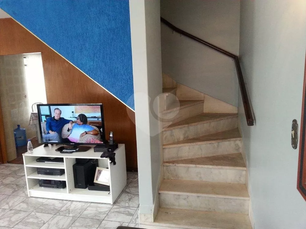 Sobrado à venda com 3 quartos, 210m² - Foto 6