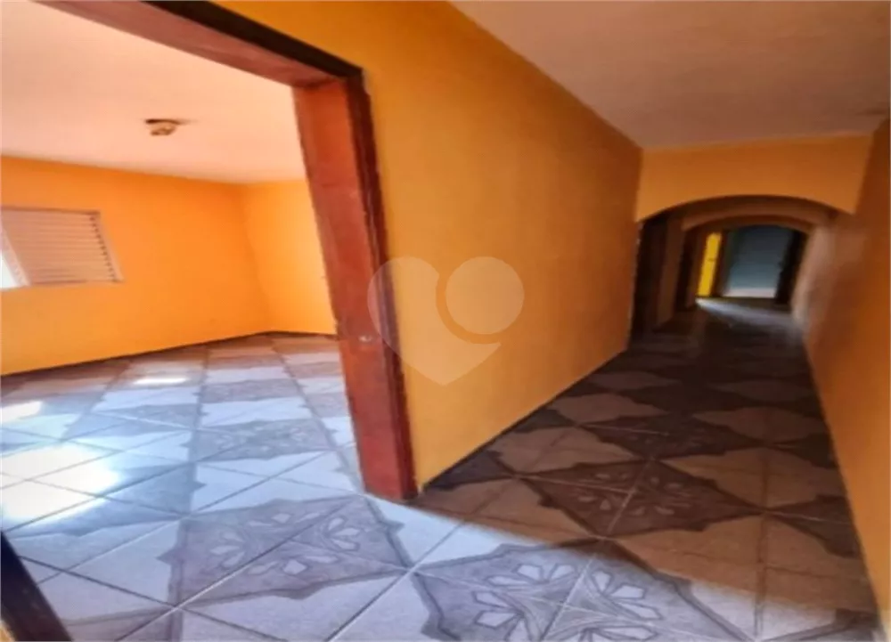 Sobrado à venda com 7 quartos, 226m² - Foto 10