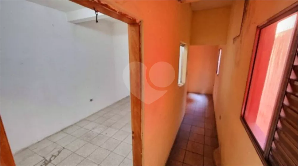 Sobrado à venda com 7 quartos, 226m² - Foto 12