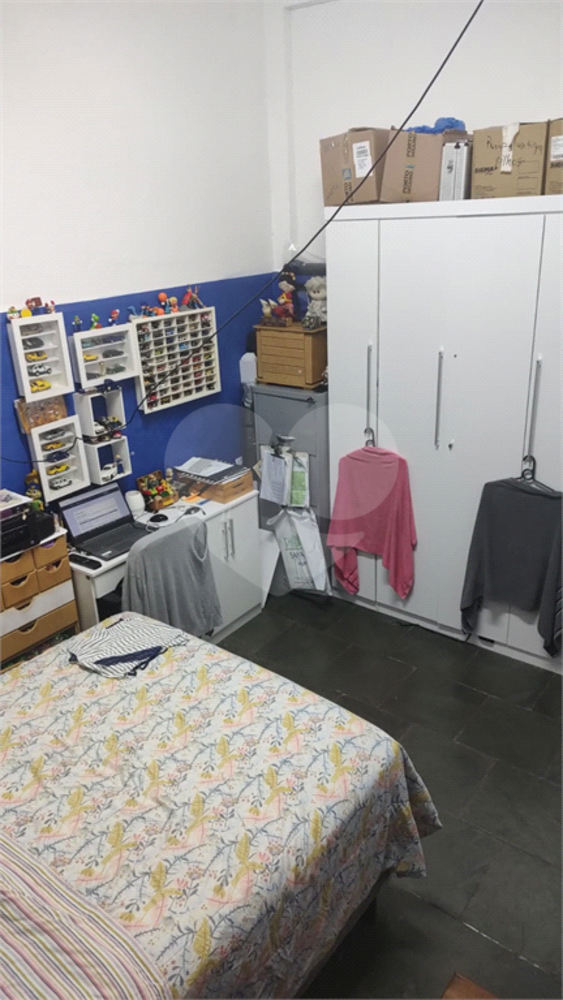 Casa à venda com 8 quartos, 80m² - Foto 6