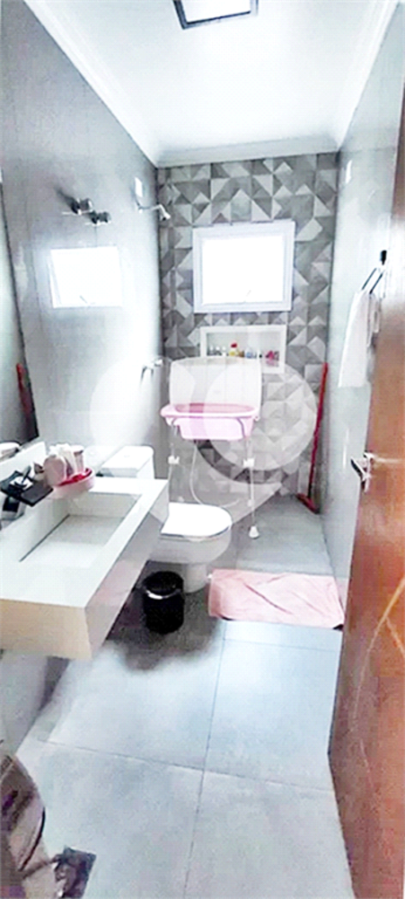Casa de Condomínio à venda com 4 quartos, 400m² - Foto 1