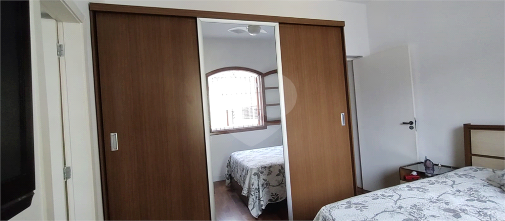 Casa à venda com 3 quartos, 189m² - Foto 8