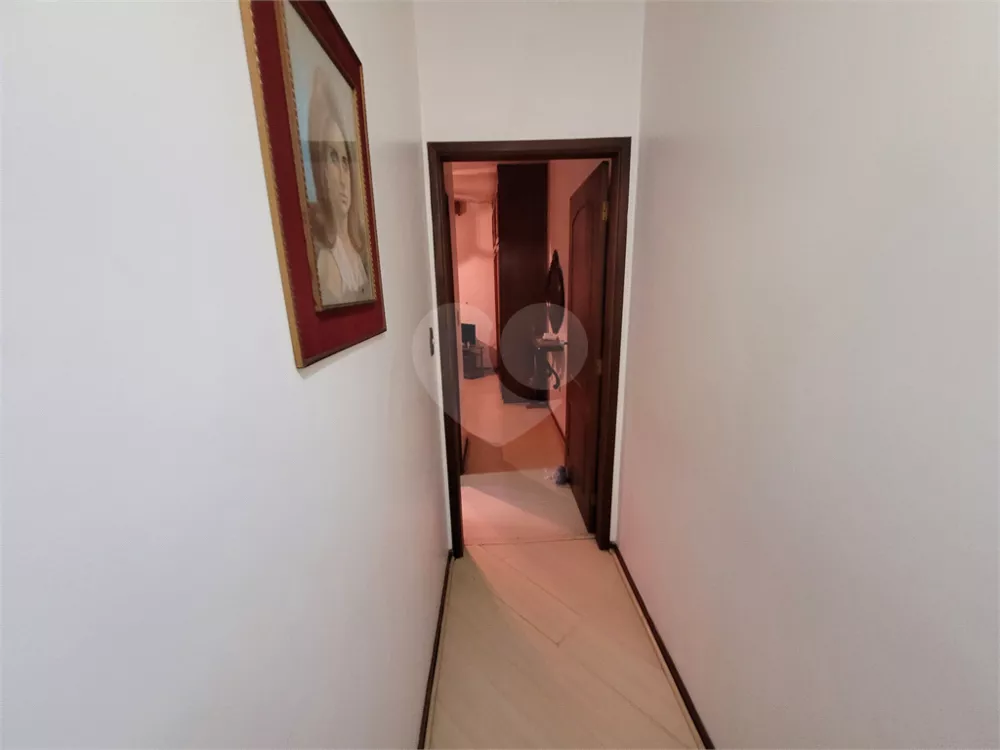 Sobrado à venda com 3 quartos, 200m² - Foto 9