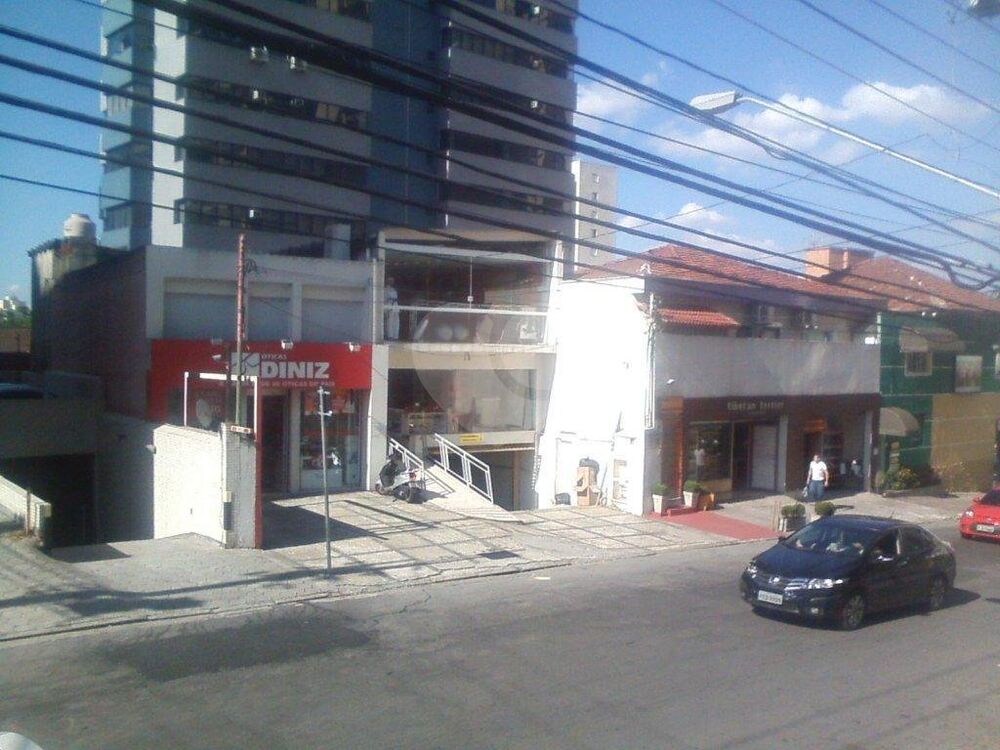 Sobrado à venda com 1 quarto, 550m² - Foto 1