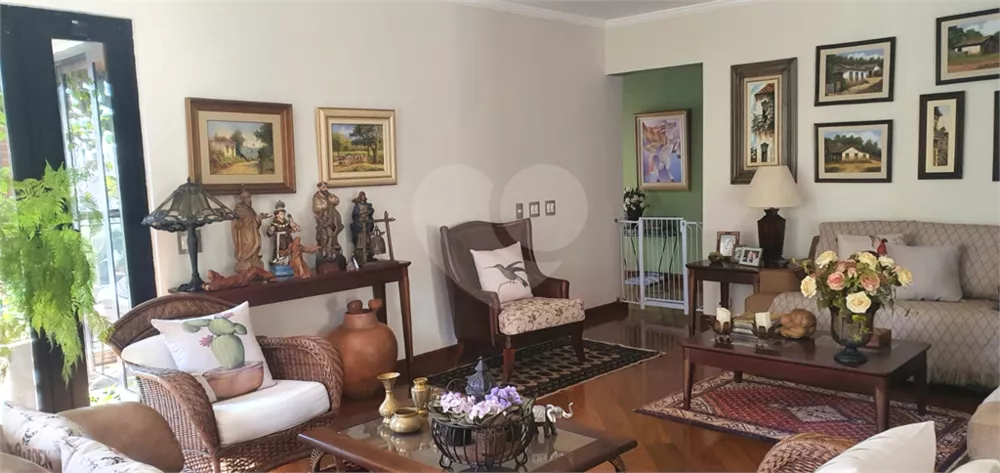 Apartamento à venda com 4 quartos, 226m² - Foto 3