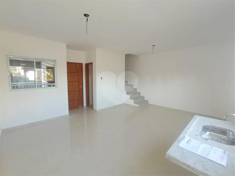 Casa de Condomínio à venda com 2 quartos, 49m² - Foto 5