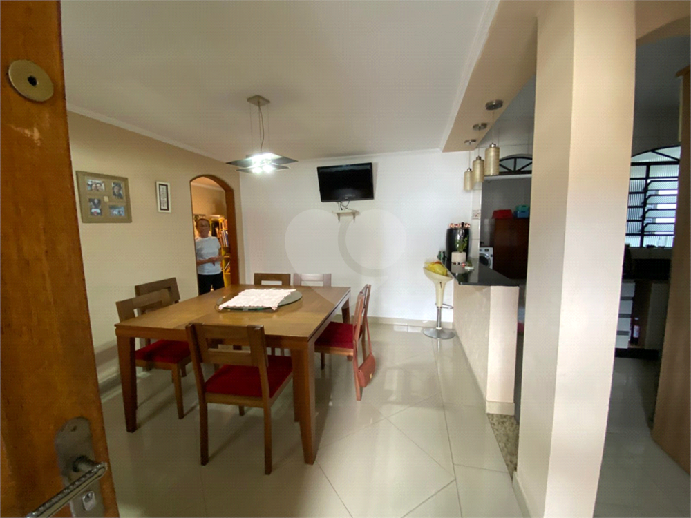 Casa, 2 quartos, 268 m² - Foto 1