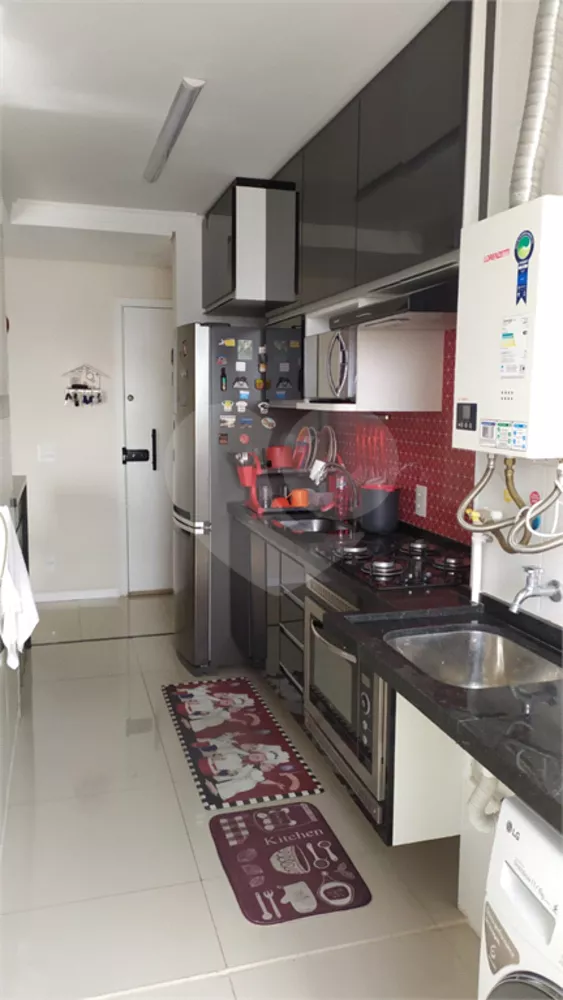 Apartamento à venda com 2 quartos, 57m² - Foto 32