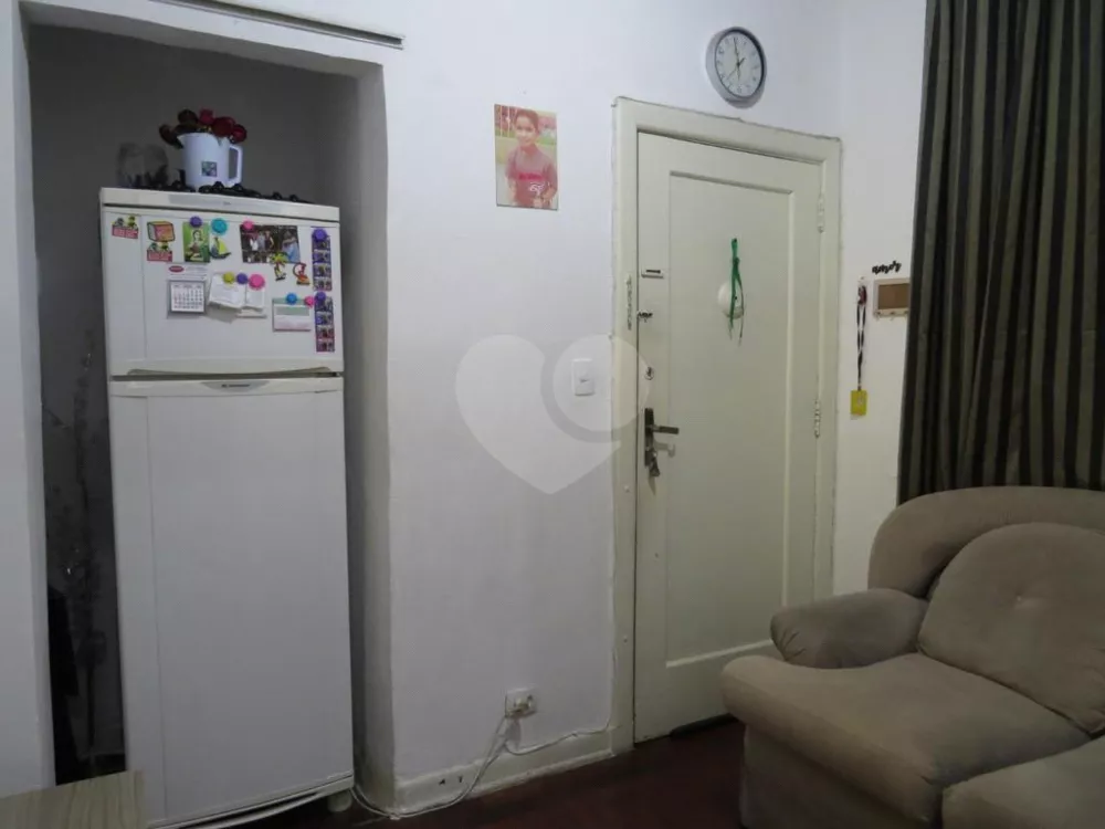 Apartamento à venda com 1 quarto, 50m² - Foto 3