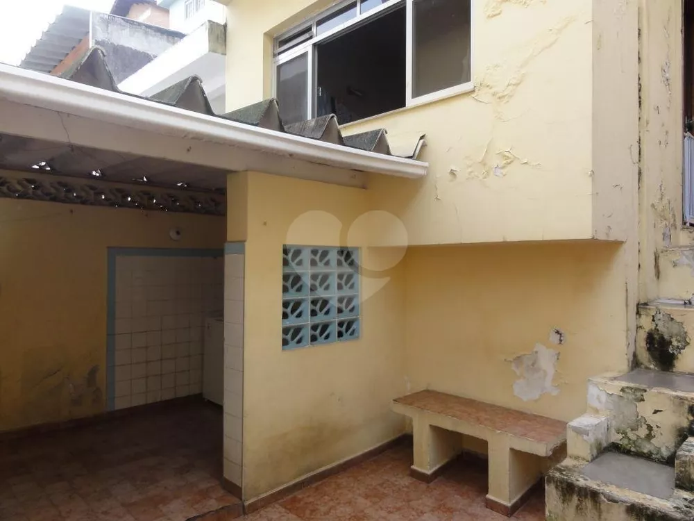 Sobrado à venda com 3 quartos, 200m² - Foto 15