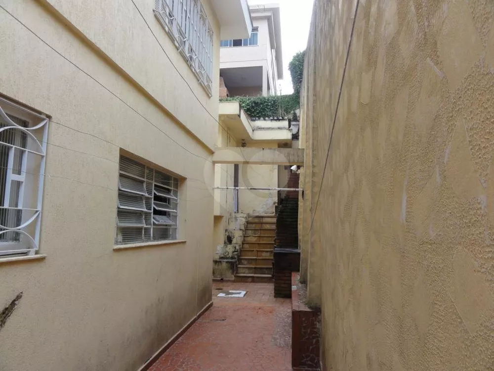 Sobrado à venda com 3 quartos, 200m² - Foto 13