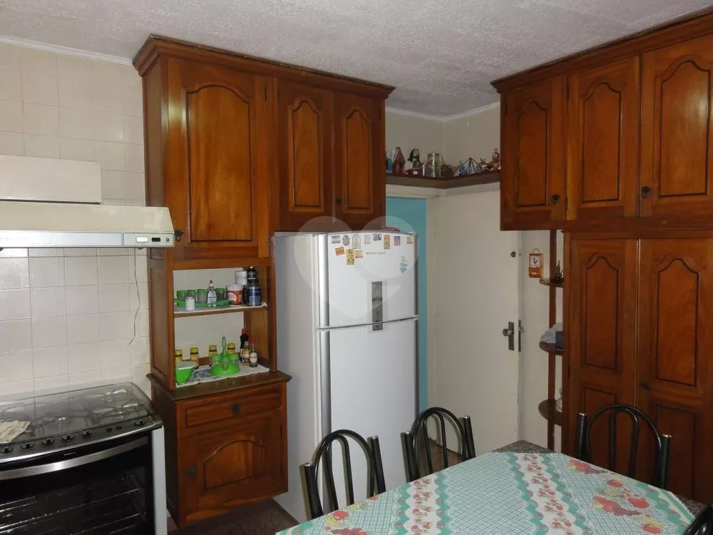 Sobrado à venda com 3 quartos, 200m² - Foto 10