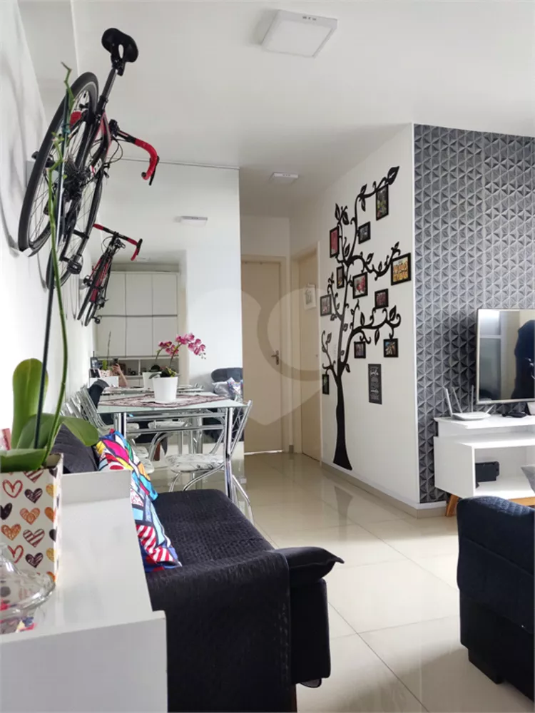 Apartamento à venda com 2 quartos, 50m² - Foto 5