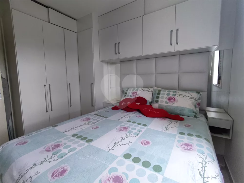 Apartamento à venda com 2 quartos, 50m² - Foto 7