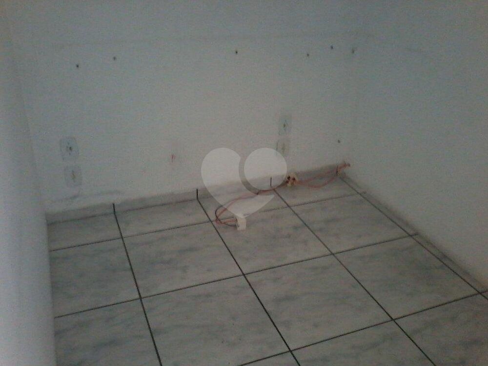 Sobrado à venda e aluguel com 1 quarto, 550m² - Foto 12
