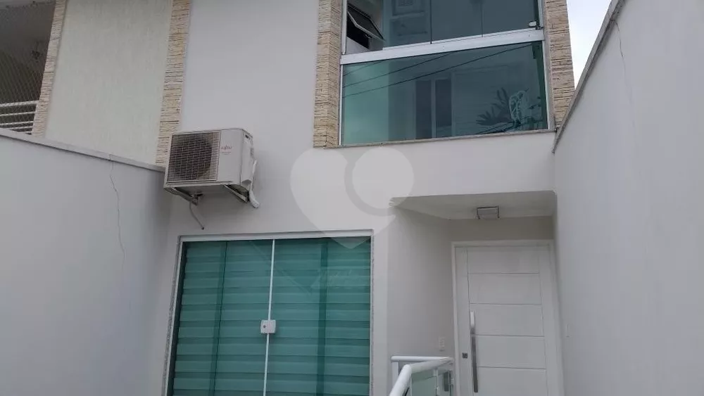 Sobrado à venda com 3 quartos, 430m² - Foto 1