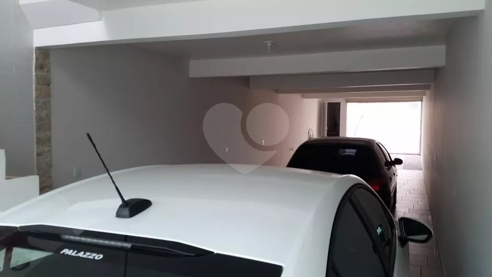 Sobrado à venda com 3 quartos, 430m² - Foto 2