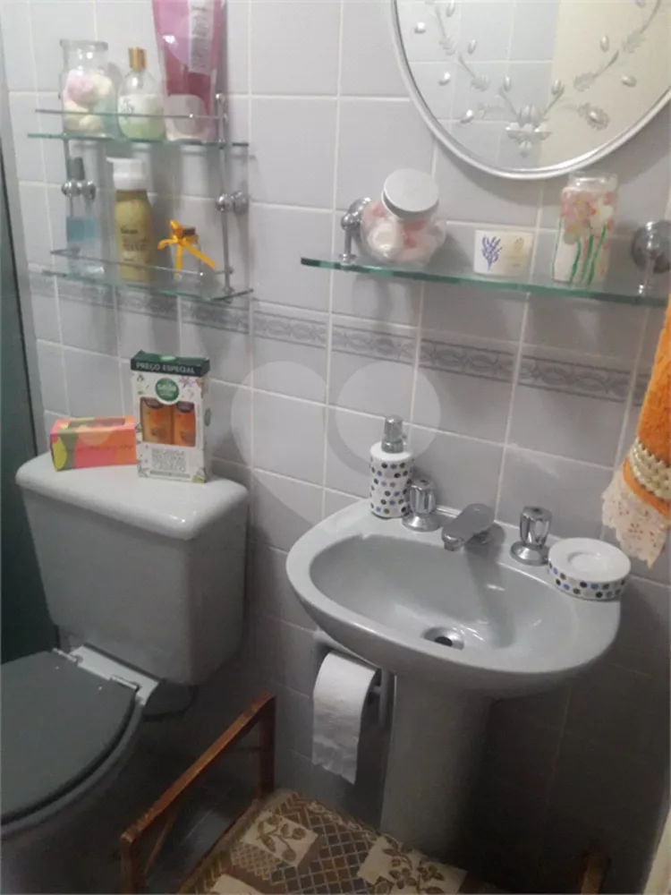 Apartamento à venda com 3 quartos, 60m² - Foto 3