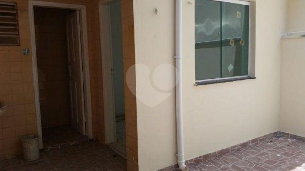Sobrado à venda e aluguel com 4 quartos, 150m² - Foto 2
