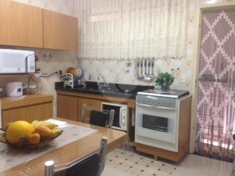 Casa à venda com 3 quartos, 163m² - Foto 8