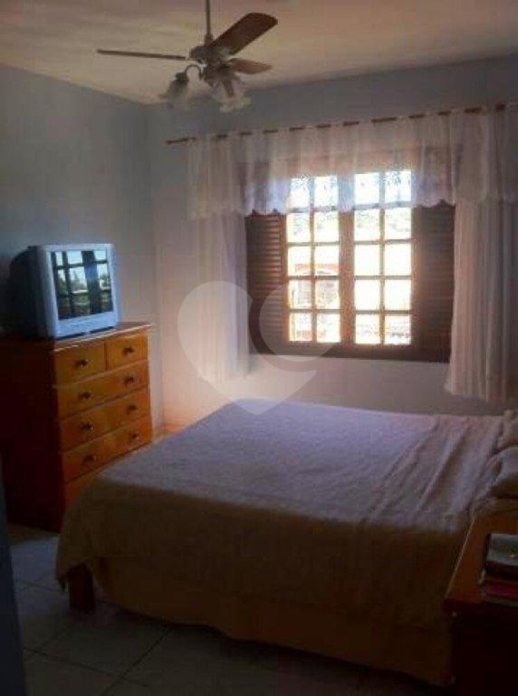 Sobrado à venda com 3 quartos, 181m² - Foto 4