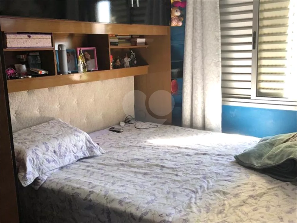 Apartamento à venda com 2 quartos, 44m² - Foto 2