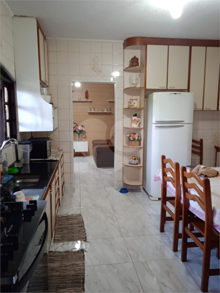 Sobrado, 3 quartos, 350 m² - Foto 2