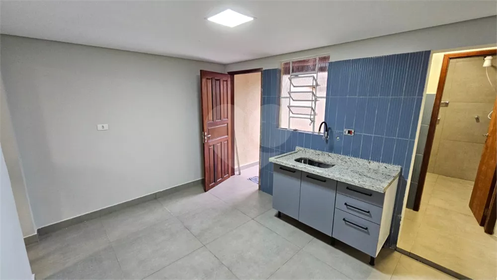 Sobrado à venda com 2 quartos, 80m² - Foto 1