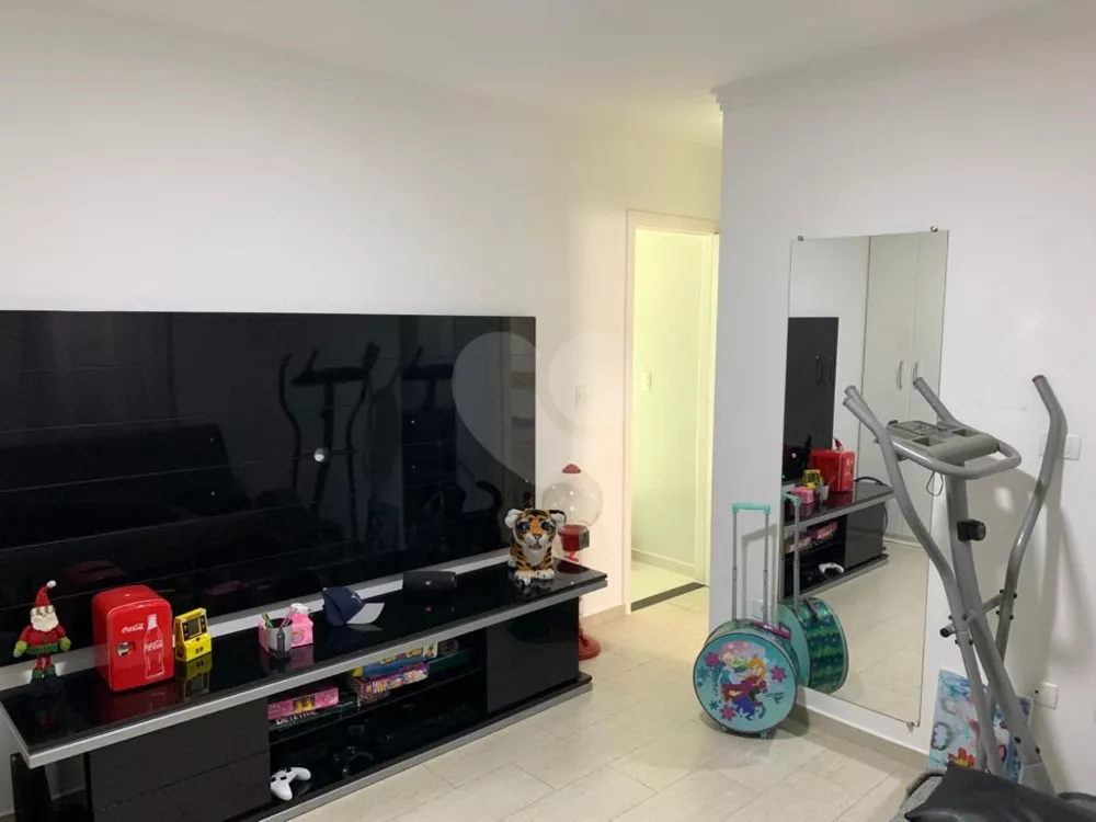 Sobrado à venda com 3 quartos, 200m² - Foto 8