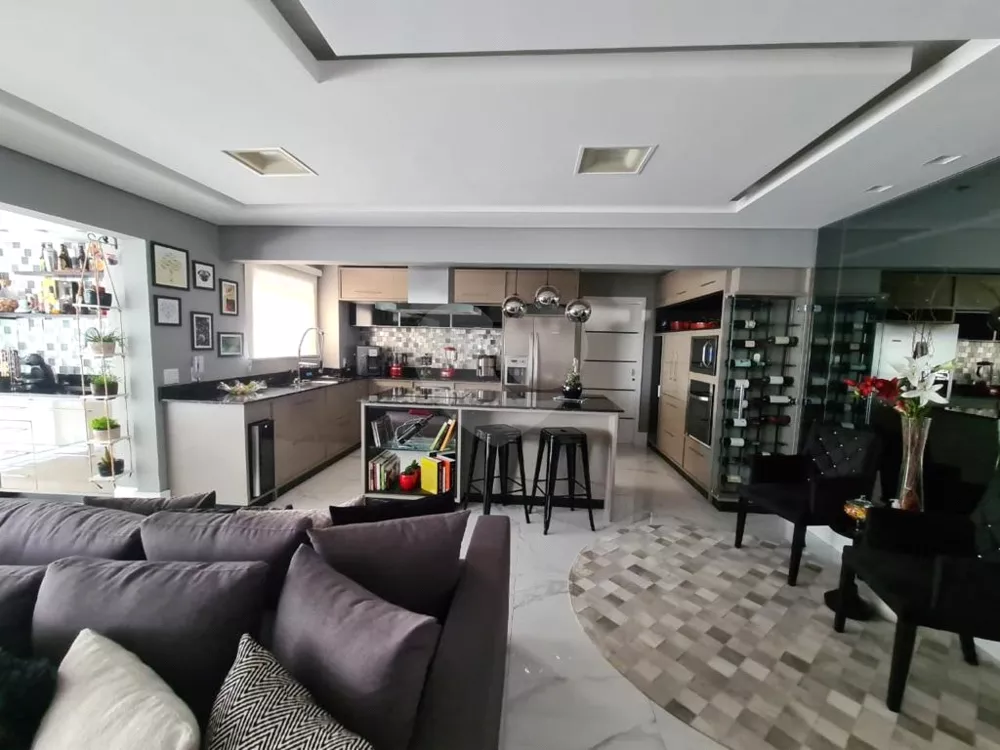 Apartamento à venda com 3 quartos, 122m² - Foto 2