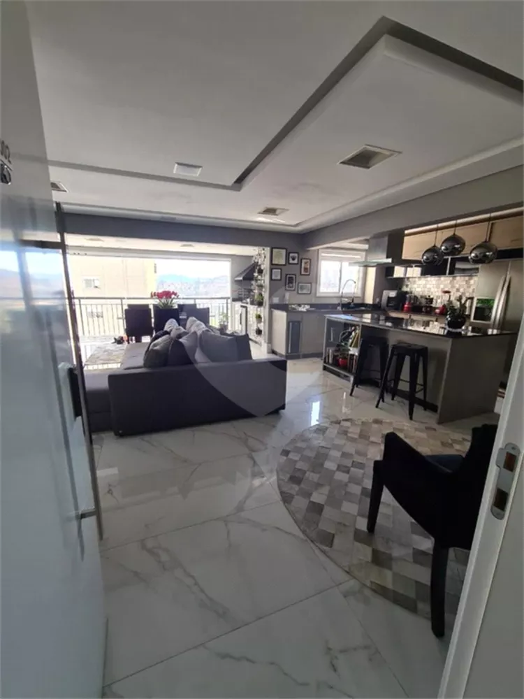 Apartamento à venda com 3 quartos, 122m² - Foto 1