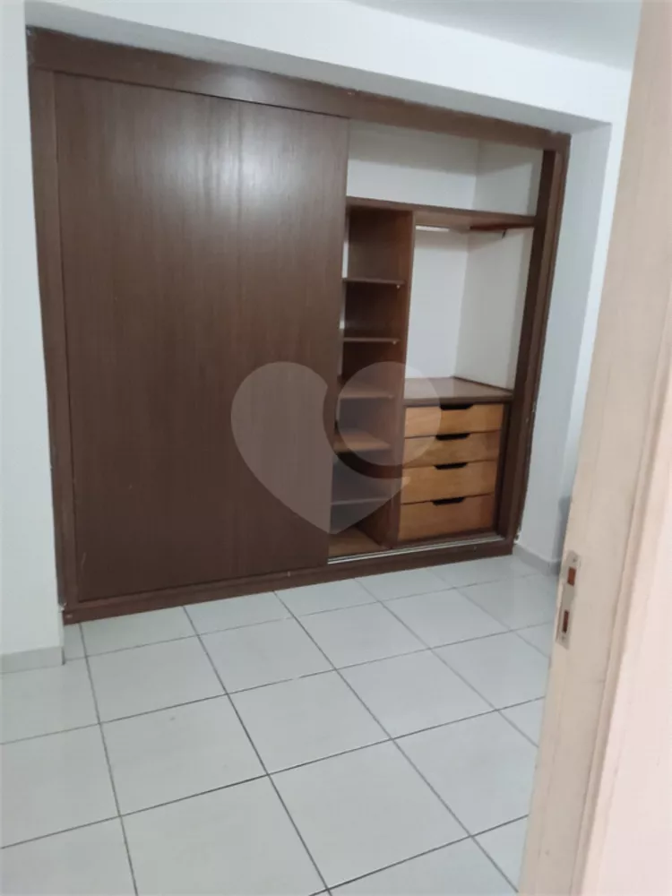 Sobrado à venda com 3 quartos, 230m² - Foto 7