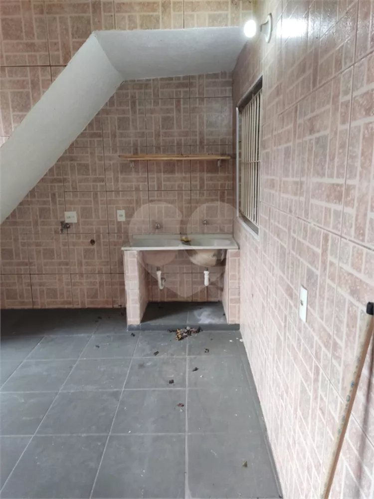 Sobrado à venda com 3 quartos, 230m² - Foto 26